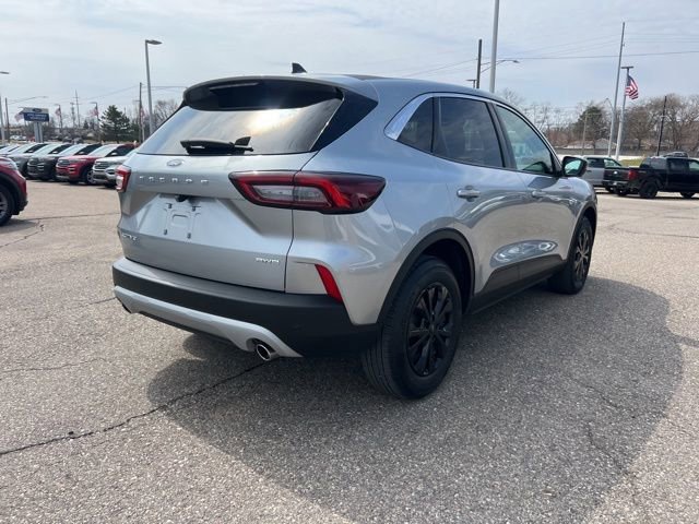 Certified 2023 Ford Escape Active w/ Tech Pack #2 image 2