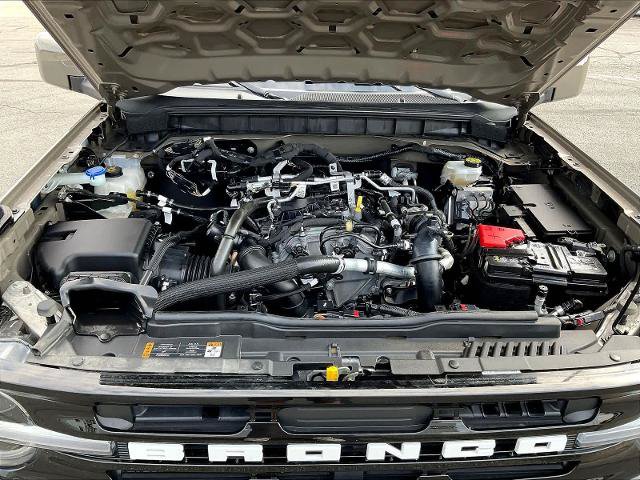 Certified 2025 Ford Bronco Outer Banks AWD/4WD image 31