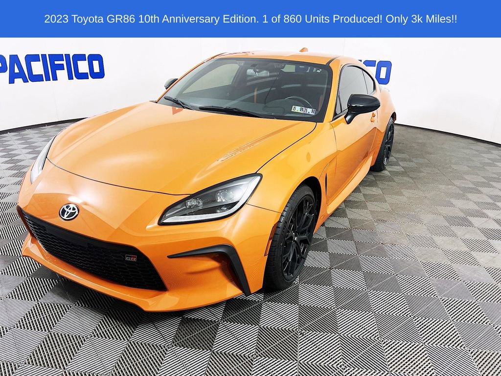 Used 2023 Toyota GR86 10th Anniversary SE image 7