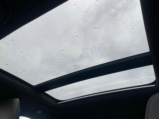 Used 2023 Volvo S60 T8 Plus w/ Climate Package image 24