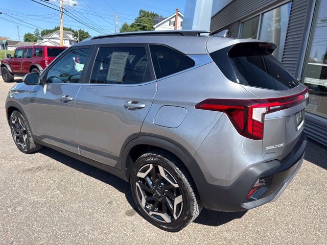 Used 2024 Kia Seltos SX AWD/4WD image 8