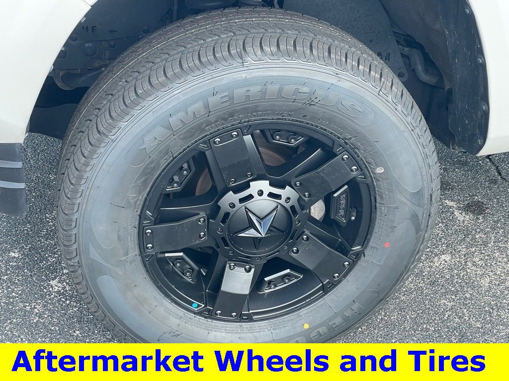 Used 2023 Toyota Tacoma SR image 10