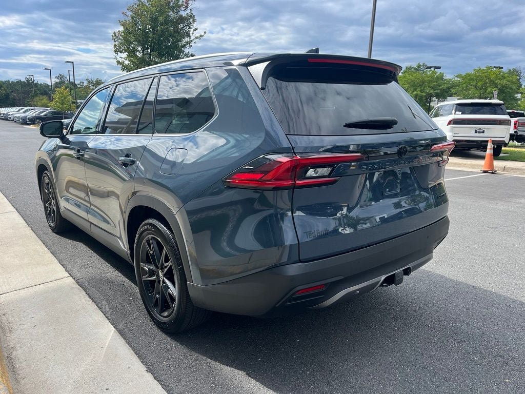 Used 2025 Toyota Grand Highlander FWD image 6