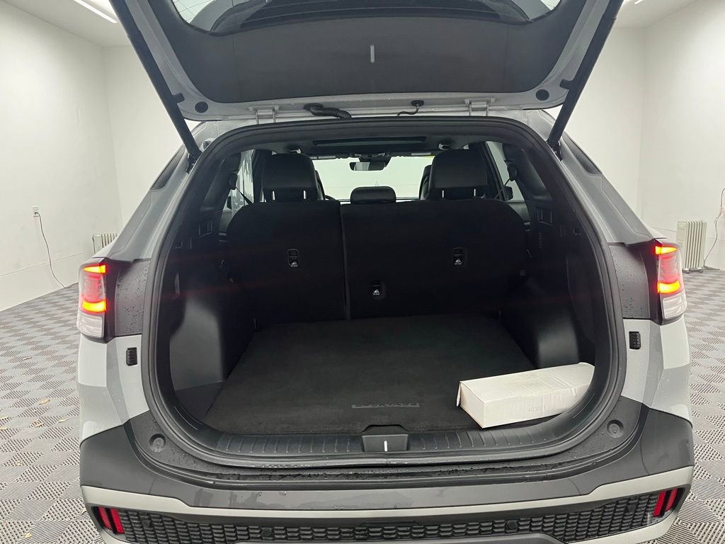 Used 2024 Kia Sportage X-Pro image 10