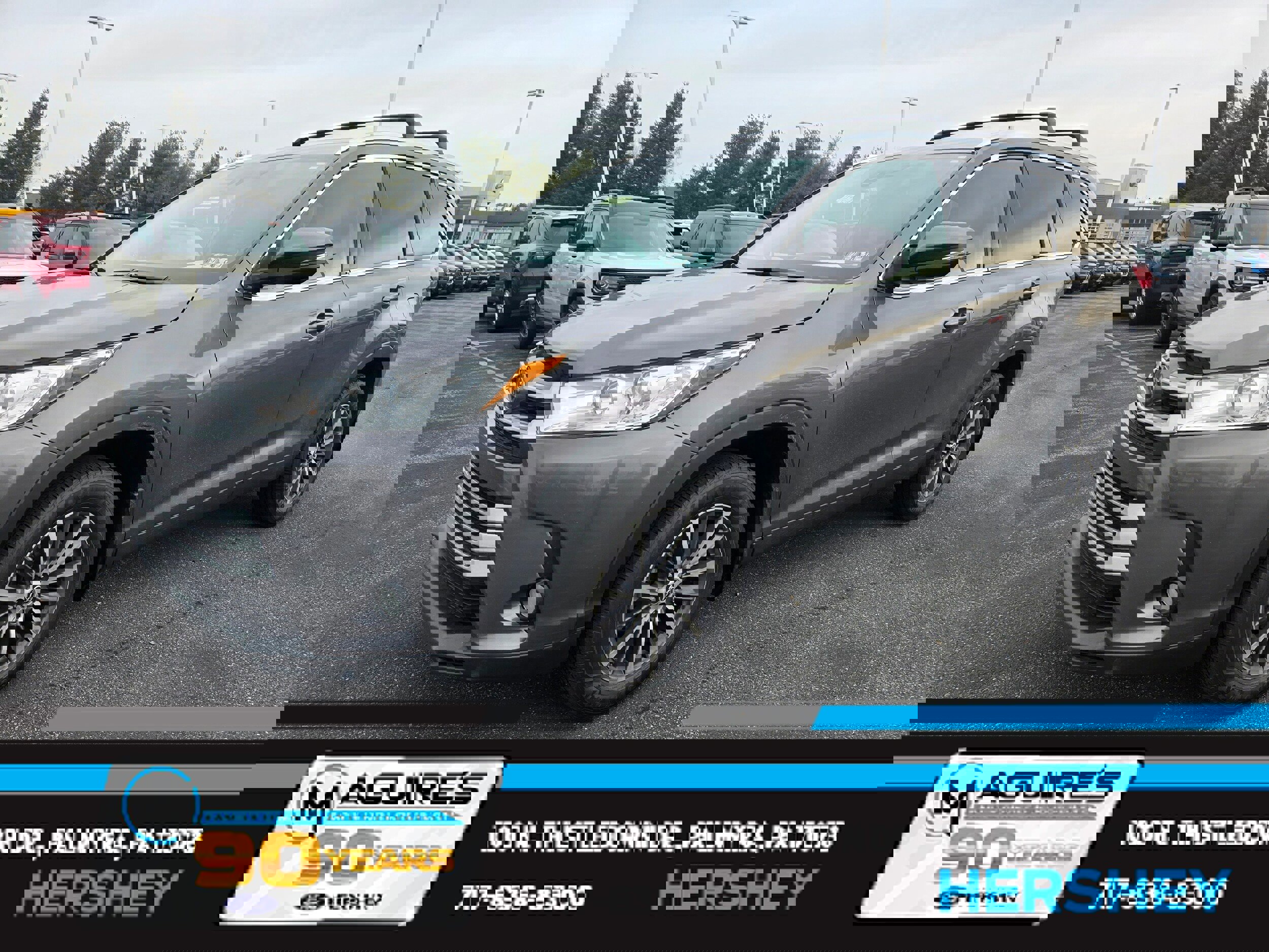 Used 2019 Toyota Highlander SE image 7