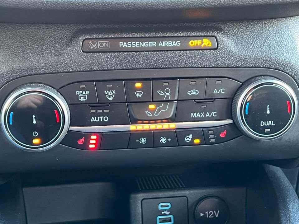 Certified 2023 Ford Escape ST-Line Select image 30