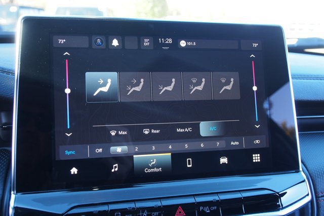 Used 2023 Jeep Compass Trailhawk image 29