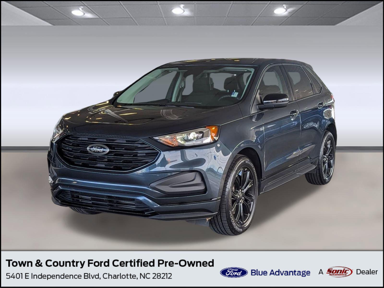 Certified 2022 Ford Edge SE w/ Black Appearance Package