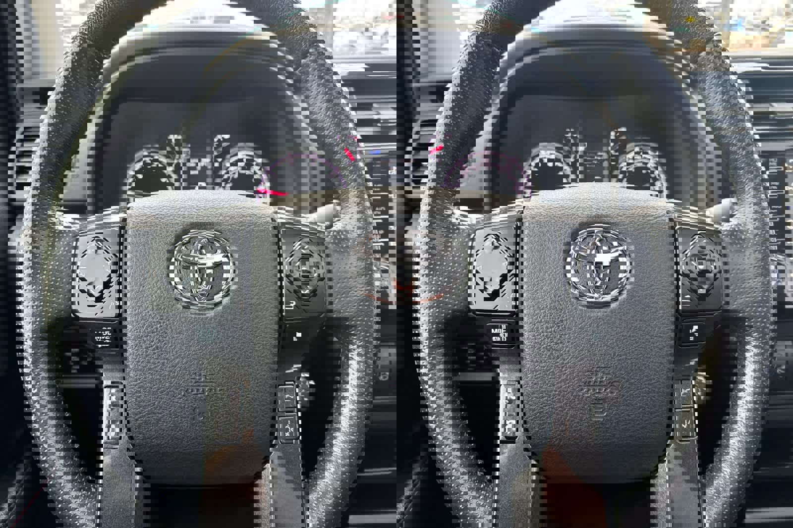 Used 2024 Toyota 4Runner TRD Off-Road Premium image 24