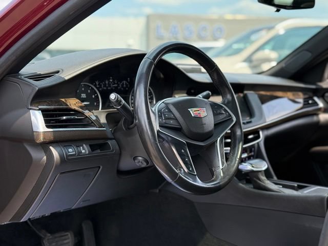 Used 2017 Cadillac CT6 Luxury w/ Active Chassis Package AWD/4WD image 10