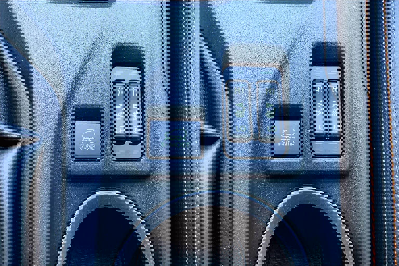 Used 2023 Subaru Crosstrek 2.5i Limited AWD/4WD image 36