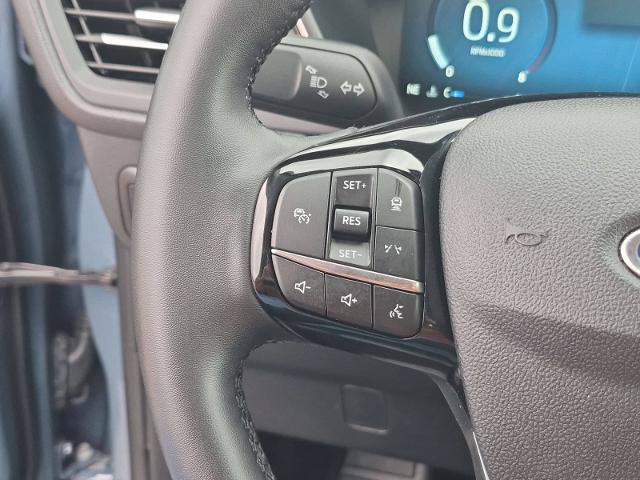 Certified 2025 Ford Escape Platinum AWD/4WD image 19