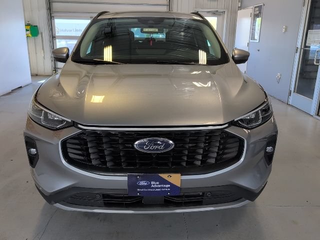 Certified 2024 Ford Escape Platinum AWD/4WD image 8