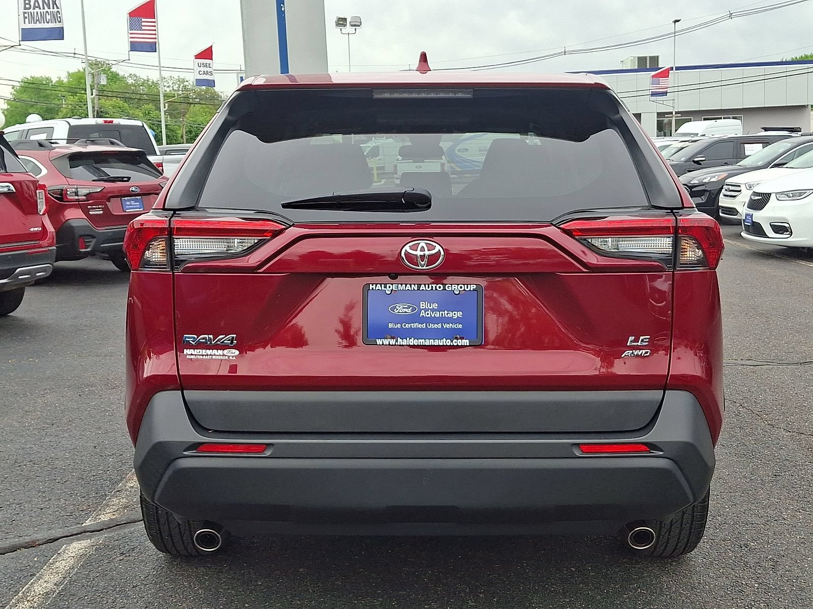 Used 2023 Toyota RAV4 LE AWD/4WD image 6