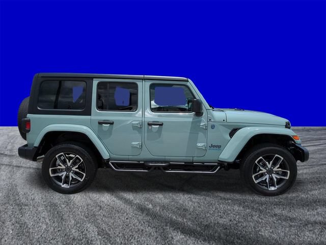 Used 2024 Jeep Wrangler Unlimited w/ LED Headlamp & Fog Lamp Group AWD/4WD image 3