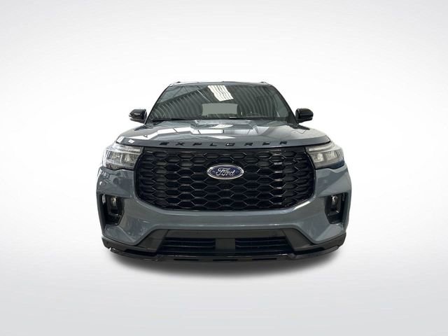Certified 2025 Ford Explorer ST-Line image 12