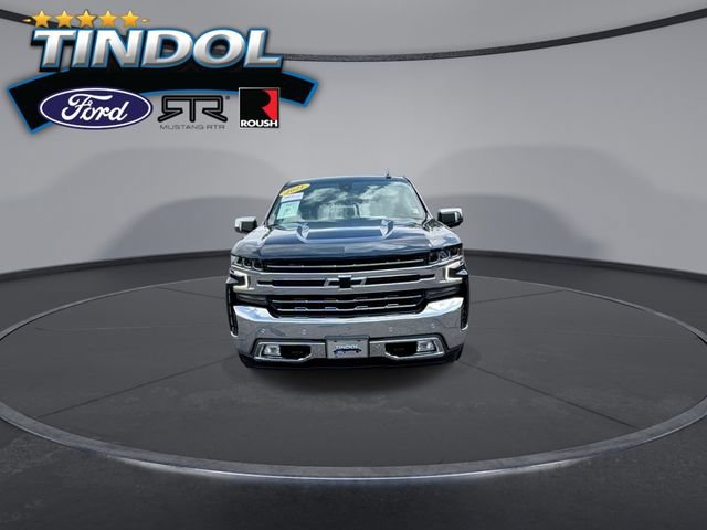 Used 2021 Chevrolet Silverado 1500 LTZ w/ LTZ Premium Package AWD/4WD image 3