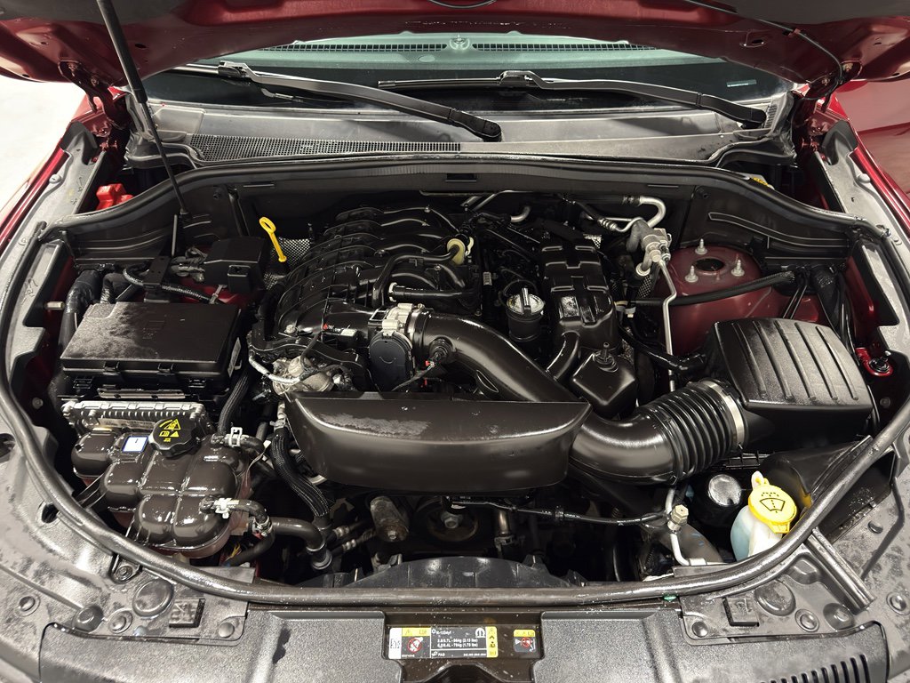 Used 2023 Dodge Durango GT image 9