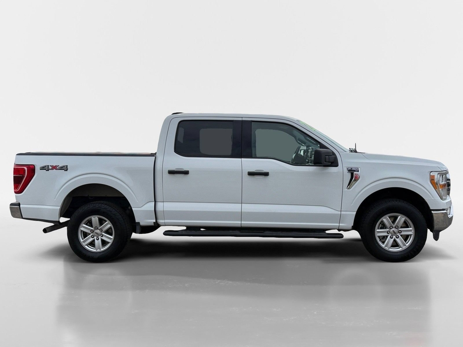 Certified 2022 Ford F150 XLT w/ Equipment Group 301A Mid AWD/4WD image 8