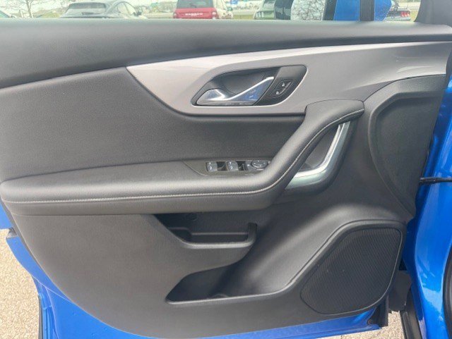 Used 2024 Chevrolet Blazer LT image 11