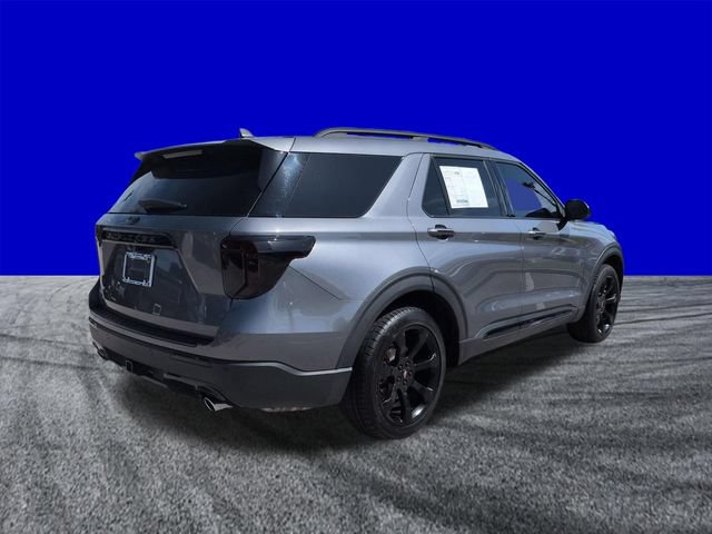 Certified 2022 Ford Explorer ST-Line w/ Class IV Trailer Tow Package RWD image 4