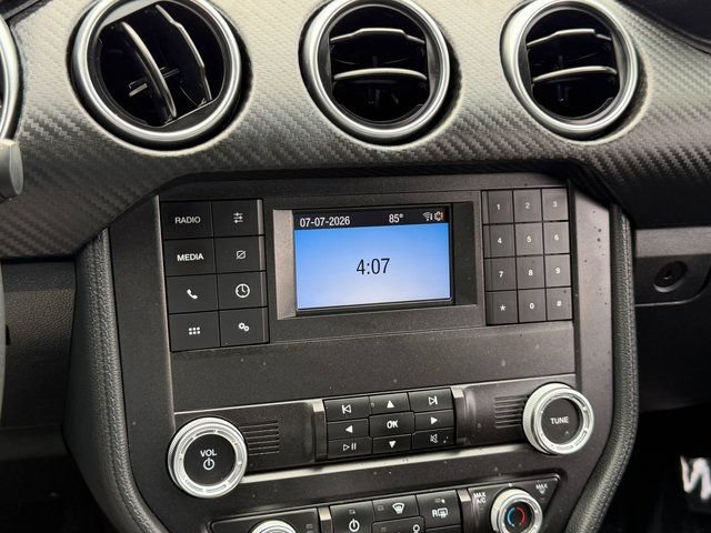 Certified 2019 Ford Mustang Coupe RWD image 5