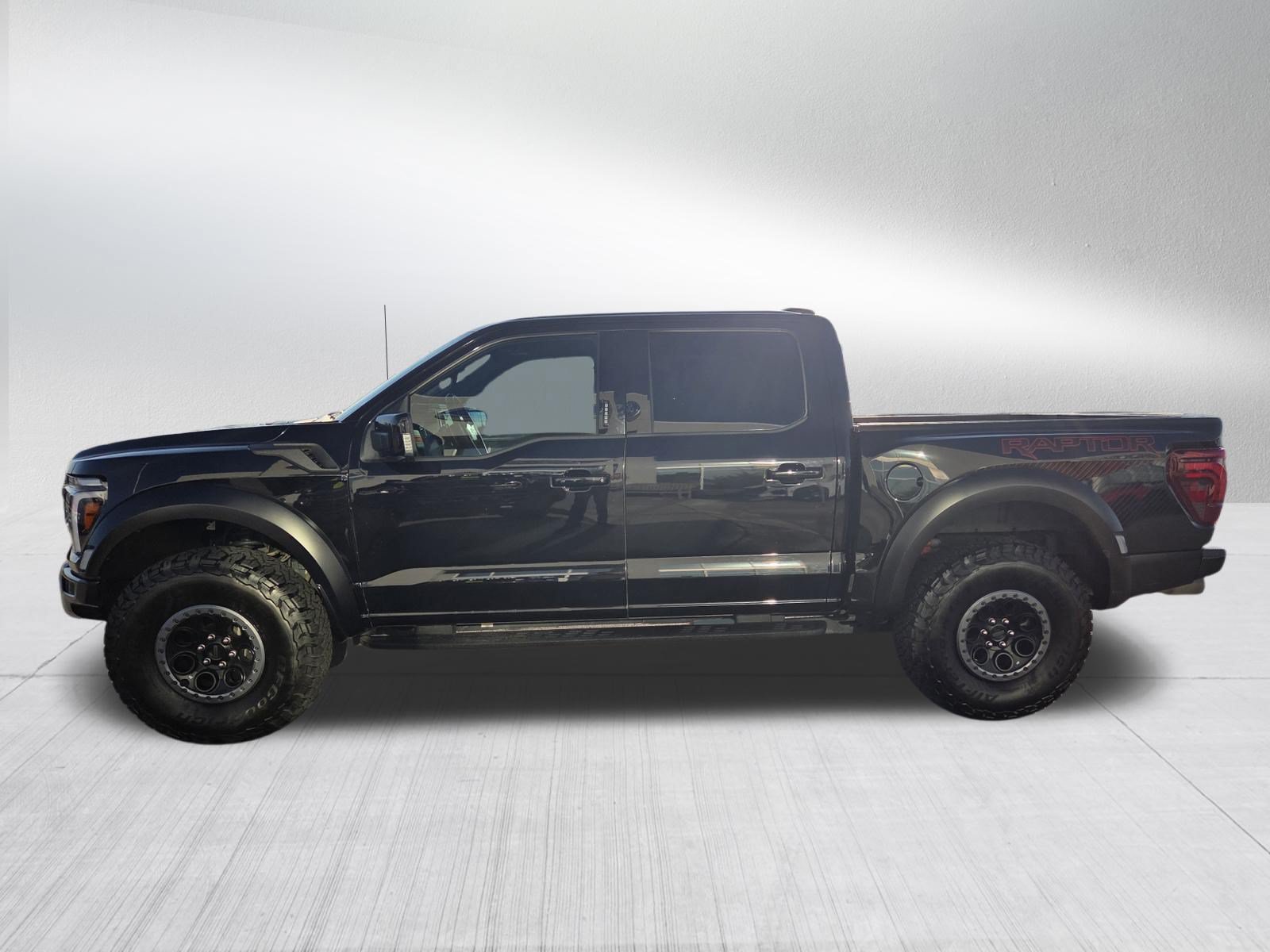 Certified 2024 Ford F150 Raptor AWD/4WD image 4