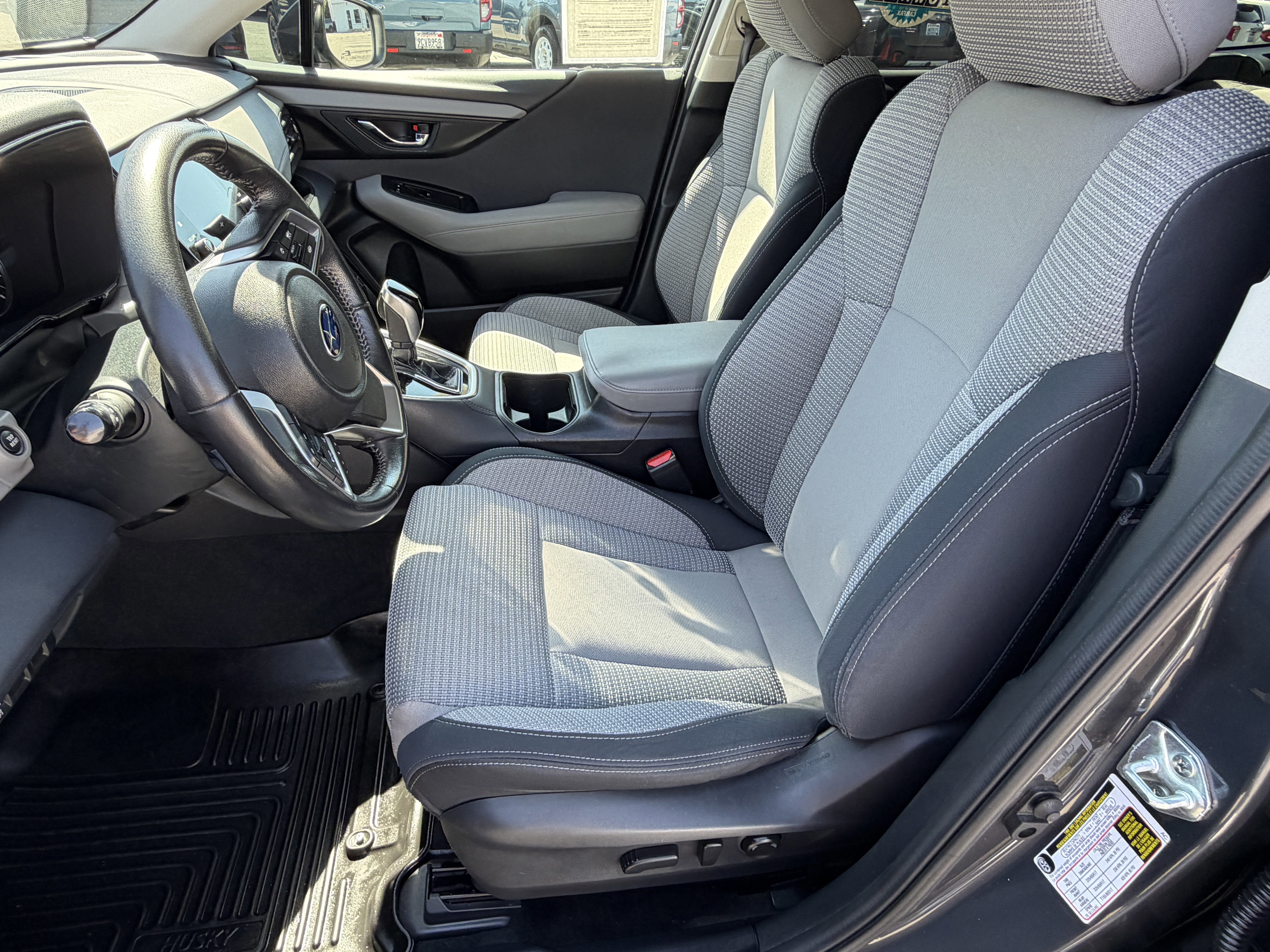 Used 2023 Subaru Outback Premium AWD/4WD image 17