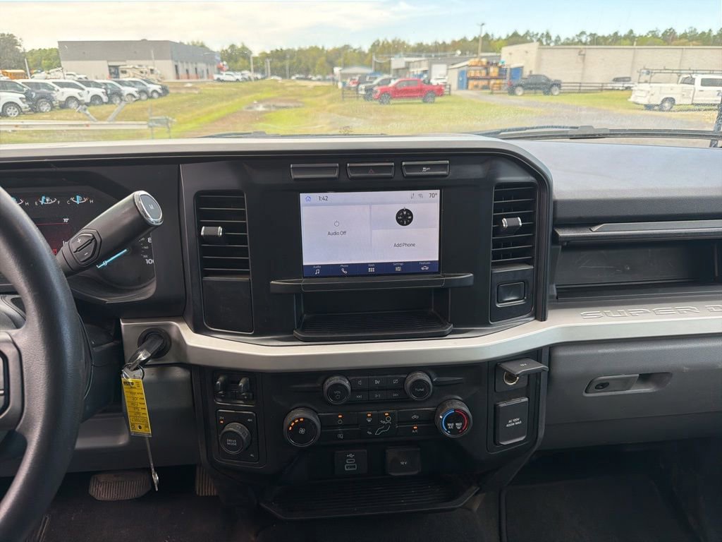 Certified 2024 Ford F250 XLT image 10