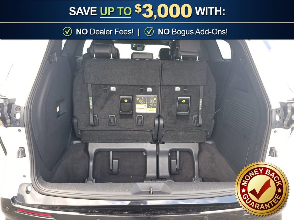 Used 2025 Toyota Sienna Platinum FWD image 24