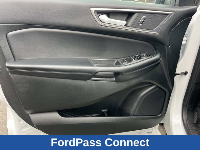Certified 2022 Ford Edge SEL w/ Convenience Package AWD/4WD image 32