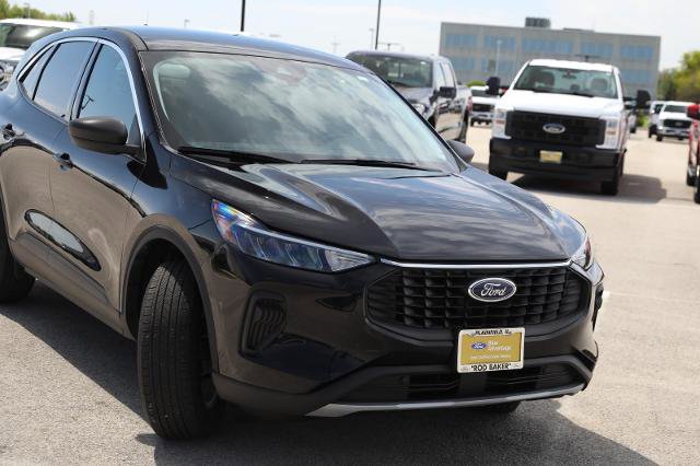 Certified 2024 Ford Escape Active AWD/4WD image 4
