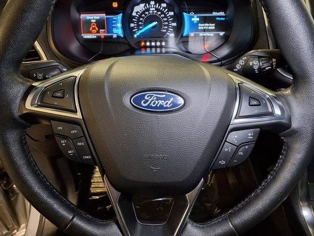 Certified 2022 Ford Edge Titanium AWD/4WD image 11
