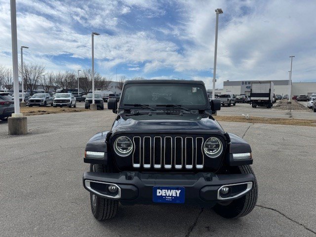 Used 2020 Jeep Wrangler Unlimited Sahara image 8