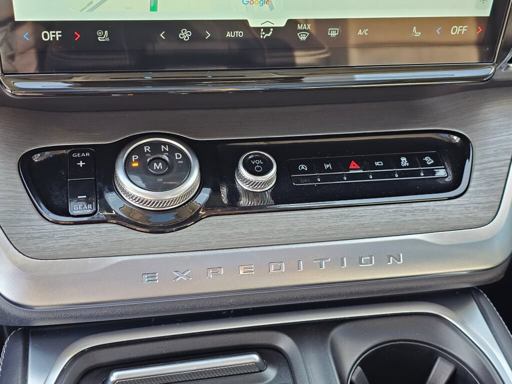 Certified 2025 Ford Expedition Max Platinum AWD/4WD image 27