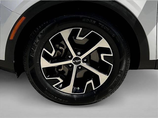 Used 2023 Kia Sportage EX FWD image 10