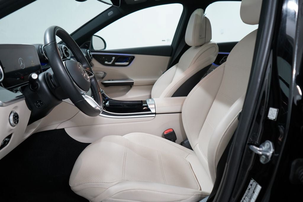 Used 2023 Mercedes-Benz C 300 4MATIC Sedan w/ Exclusive Trim Package image 14