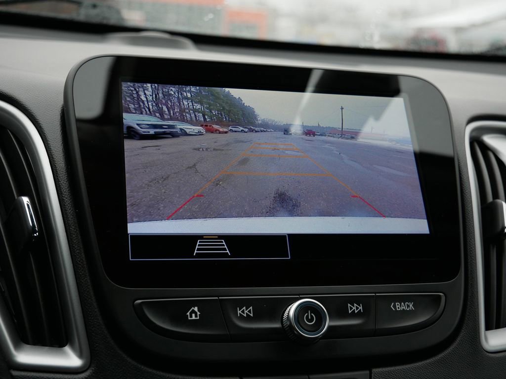 Used 2024 Chevrolet Malibu LT image 28