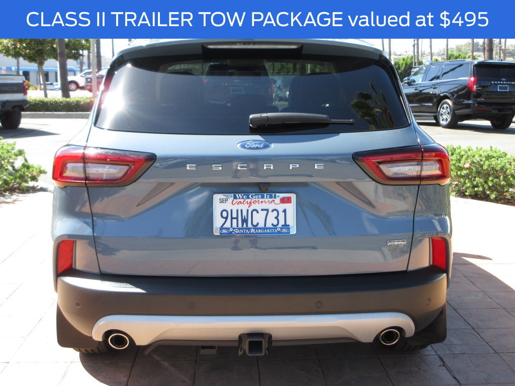 Certified 2023 Ford Escape SE w/ PHEV Premium Package FWD image 3