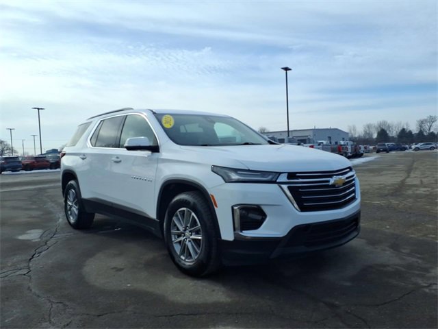 Used 2023 Chevrolet Traverse LT w/ LPO, Floor Liner Package image 5