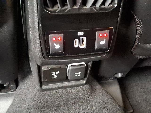 Used 2022 Jeep Compass Limited w/ Elite Group image 11