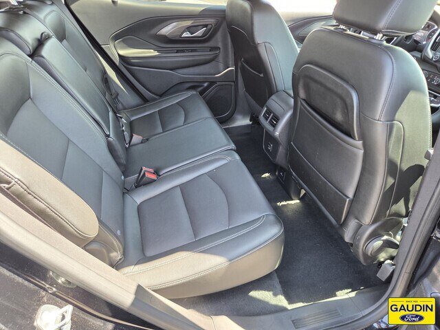 Used 2024 GMC Terrain SLT AWD/4WD image 15