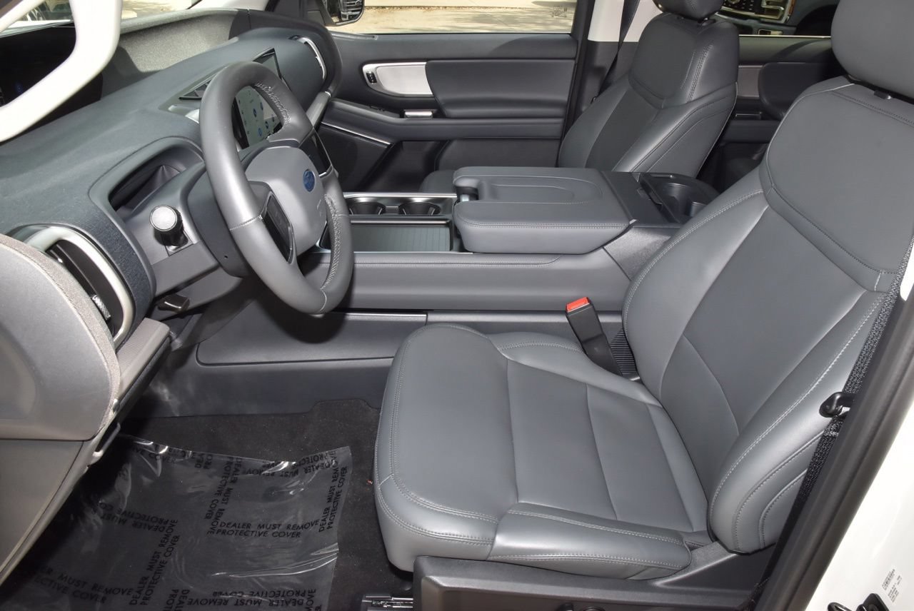 Certified 2026 Ford Expedition Active RWD image 13