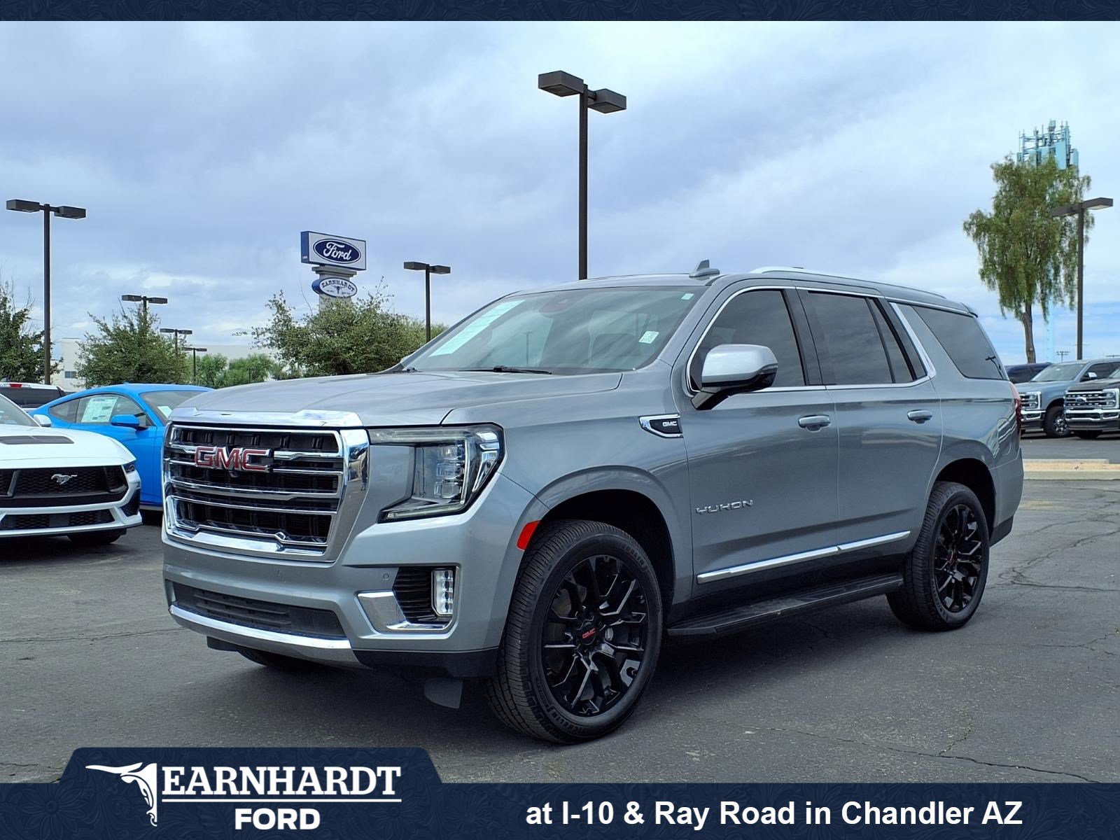 Used 2023 GMC Yukon SLT w/ SLT Premium Package