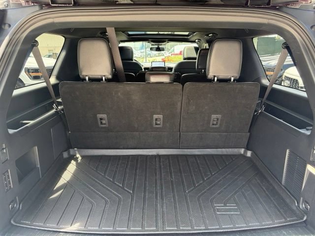 Certified 2023 Ford Expedition Max Limited RWD image 30