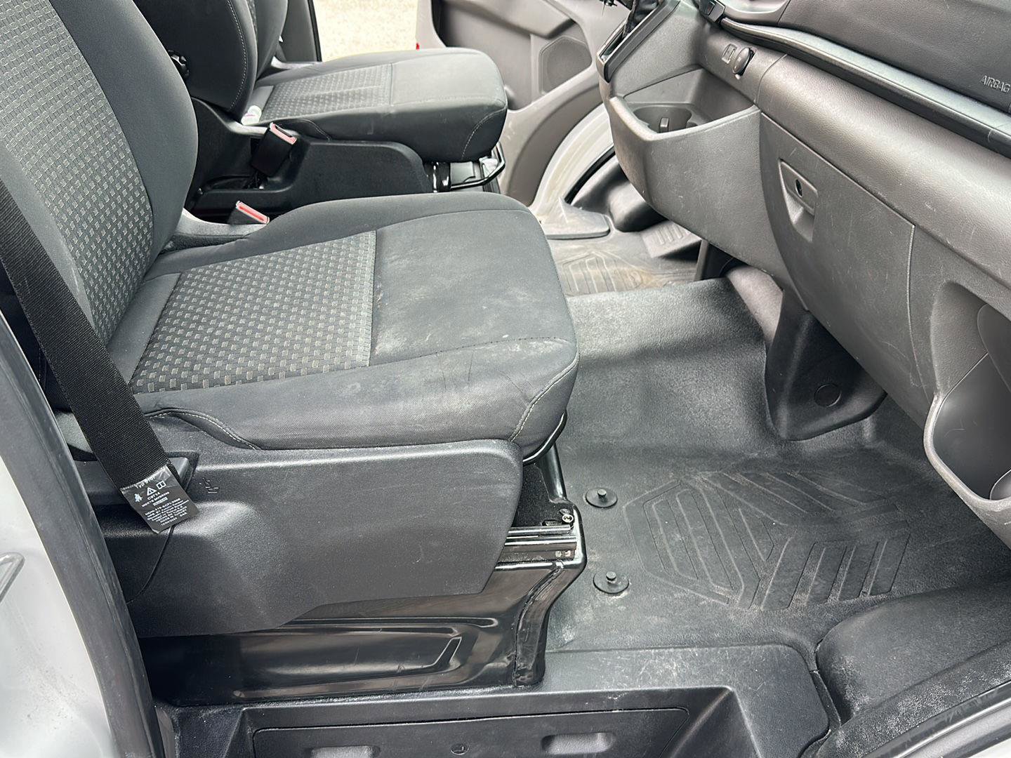 Certified 2024 Ford Transit 250 Low Roof w/ Exterior Upgrade Package image 33