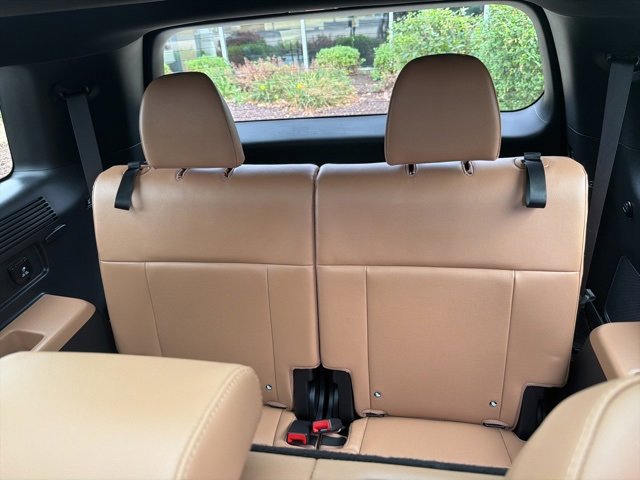 Used 2025 Hyundai Santa Fe Limited image 14