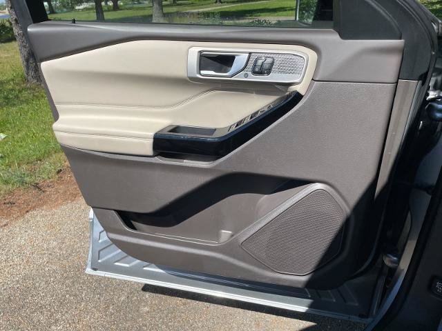 Certified 2023 Ford Explorer Platinum AWD/4WD image 26