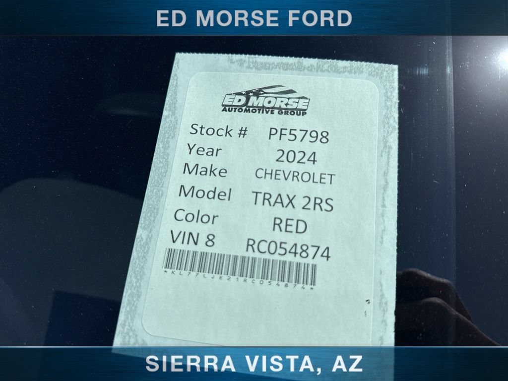 Used 2024 Chevrolet Trax RS FWD image 11