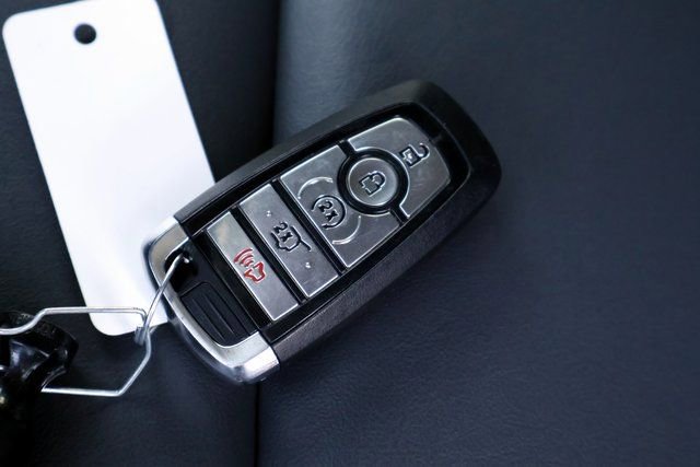 Certified 2025 Ford Explorer Active w/ Active Comfort Package image 37